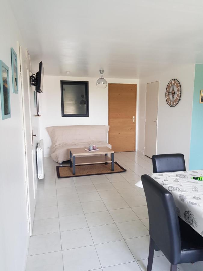 Appartement Independant Dans Maison Au Calme Pugny-Chatenod Exterior photo
